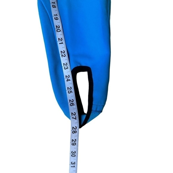 Obermeyer Vintage Ski Pants. - Picture 4 of 8